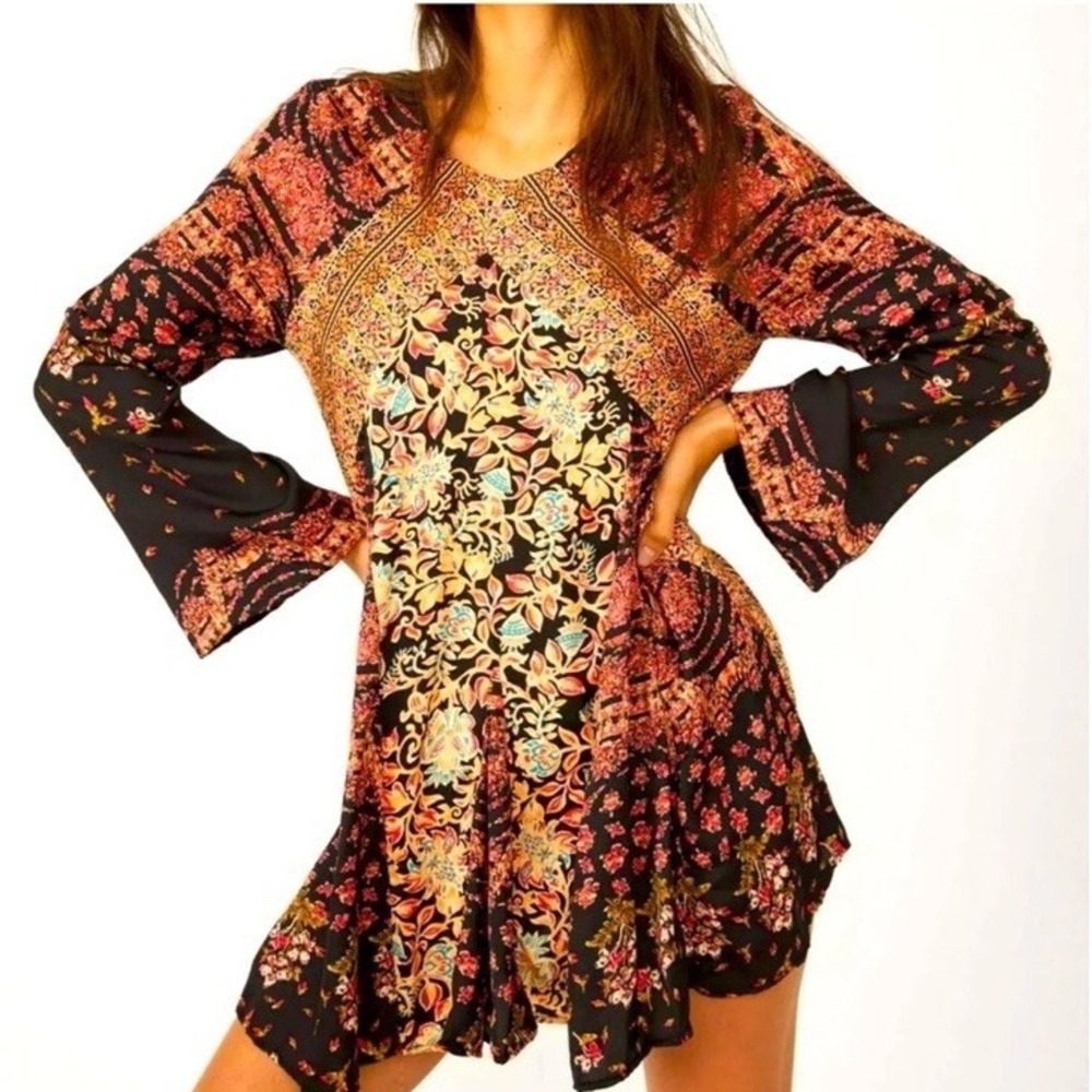 Free People Stevie Dress Floral Boho Festival Printed Mini Tunic Bell Sleeves XS - Picture 3 of 11